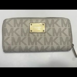 Authentic Michae Kors Wallet